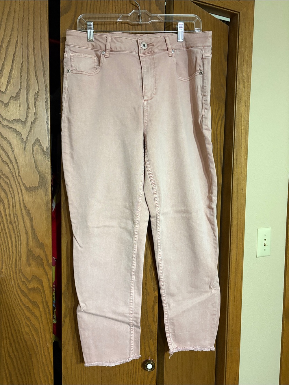 Women's Light Pink Jeans - Casual Slim Fit
